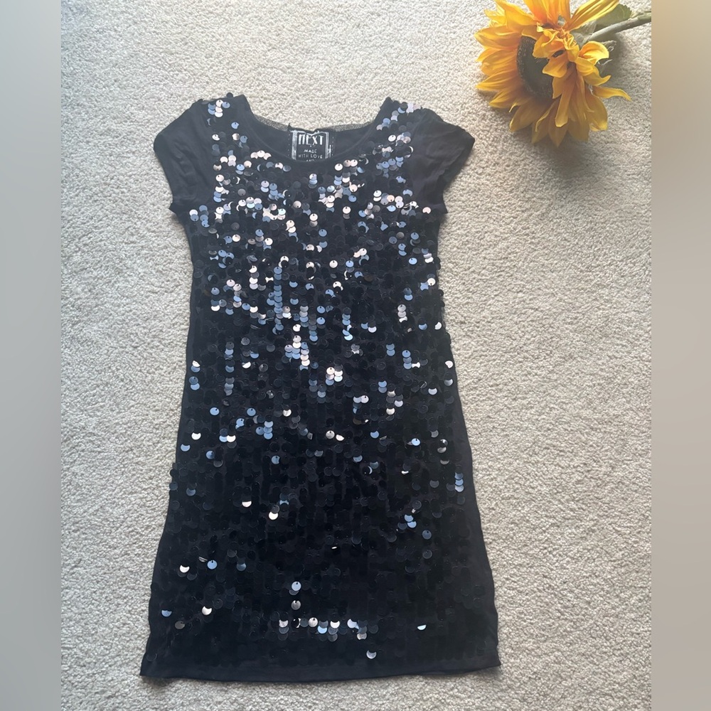 NEXT Girls Black Sequin Dress – Size 7 Years 🌻
